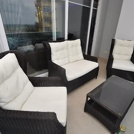 Aqua Diamond Residence